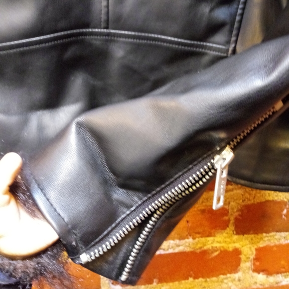 H&M Jacket - Picture 5 of 9